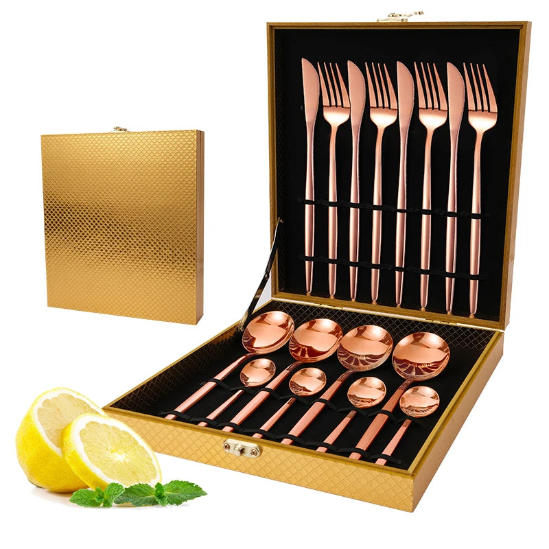 Wholesale Eco-friendly Cutlery Set  Portugal Style Stainless Steel 16pcs  Flatware Set with Gold Wooden Box