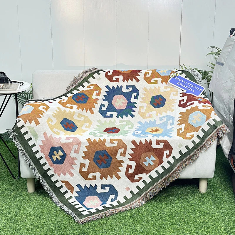Home Textile Products All Seasons Suitable for Tapestry Throwing Blankets 1 MOQ Custom Picnic Blanket