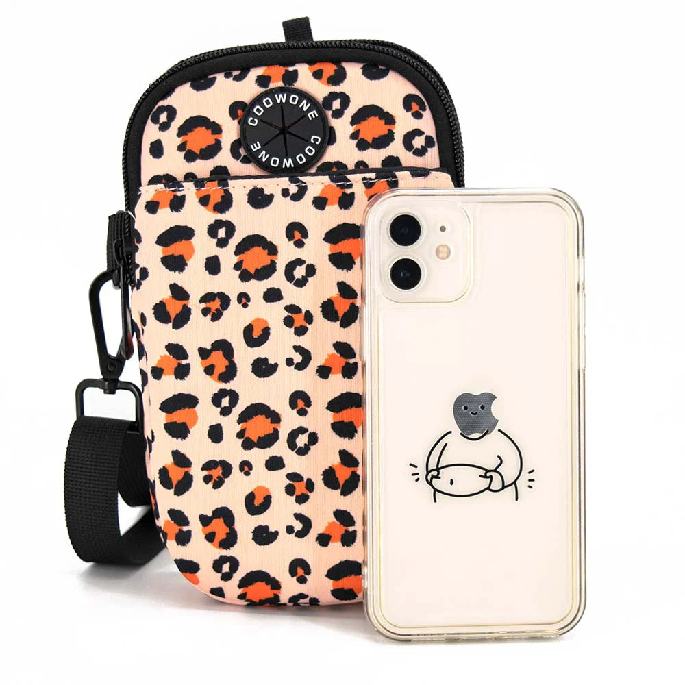 Crossbody Shoulder Phone Bag for Dogs Training Bag with Poop Bag Dispenser Pet Supplies