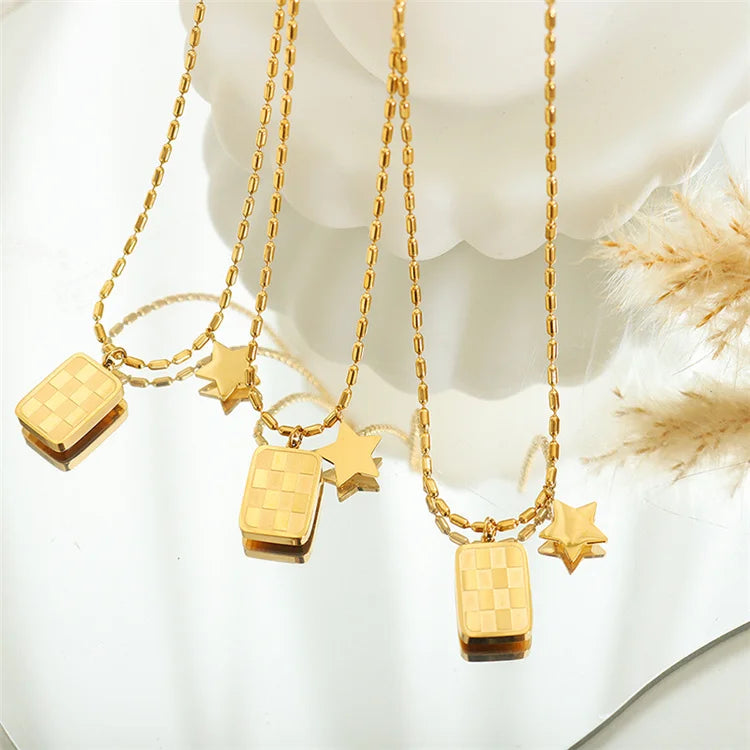 Wholesale Fashion Gold Plated Pentagram Pendant Necklace Unique Women's Checkerboard Square Metal Trendy Style for Party