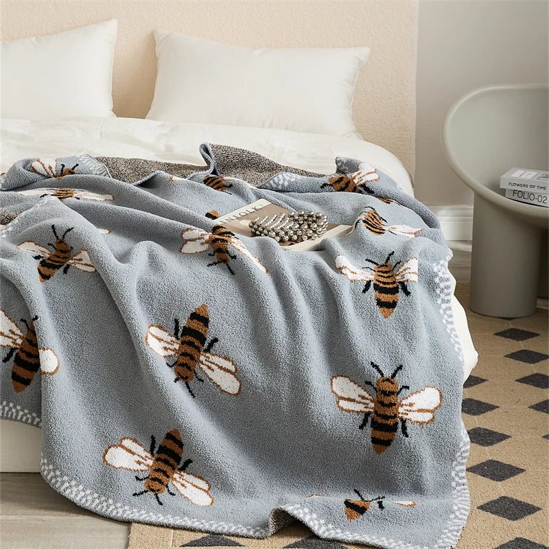 Kawaii Bee Pattern White Spot Edge Blanket Super Soft Cozy Chic Home Decor Bed Sofa Couch Chair Car Office Warm Blankets