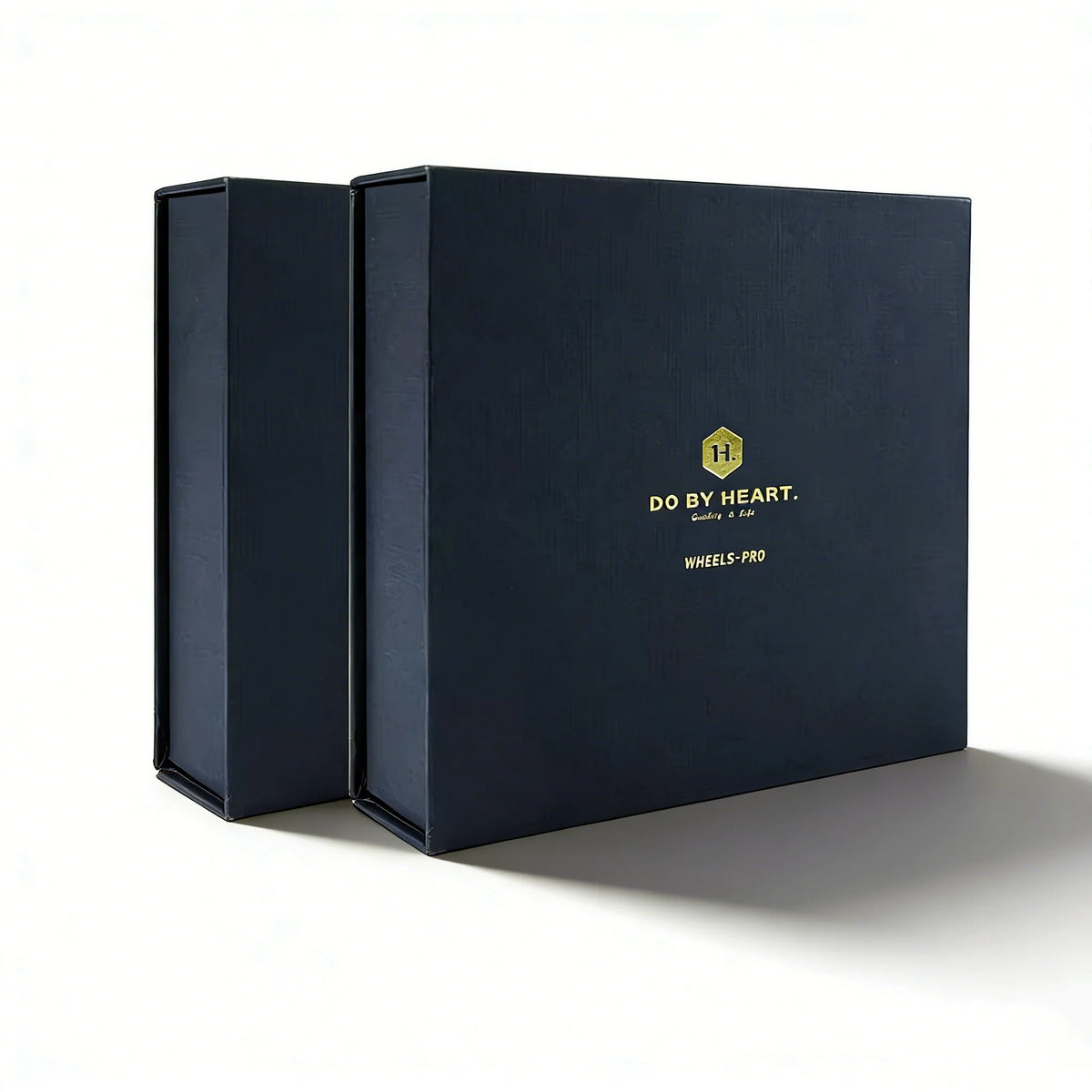 Customized Luxury Cardboard Packaging Flip Cover Magnetic Gift Box Black Gift Packaging Boxes With EVA MegaBDM