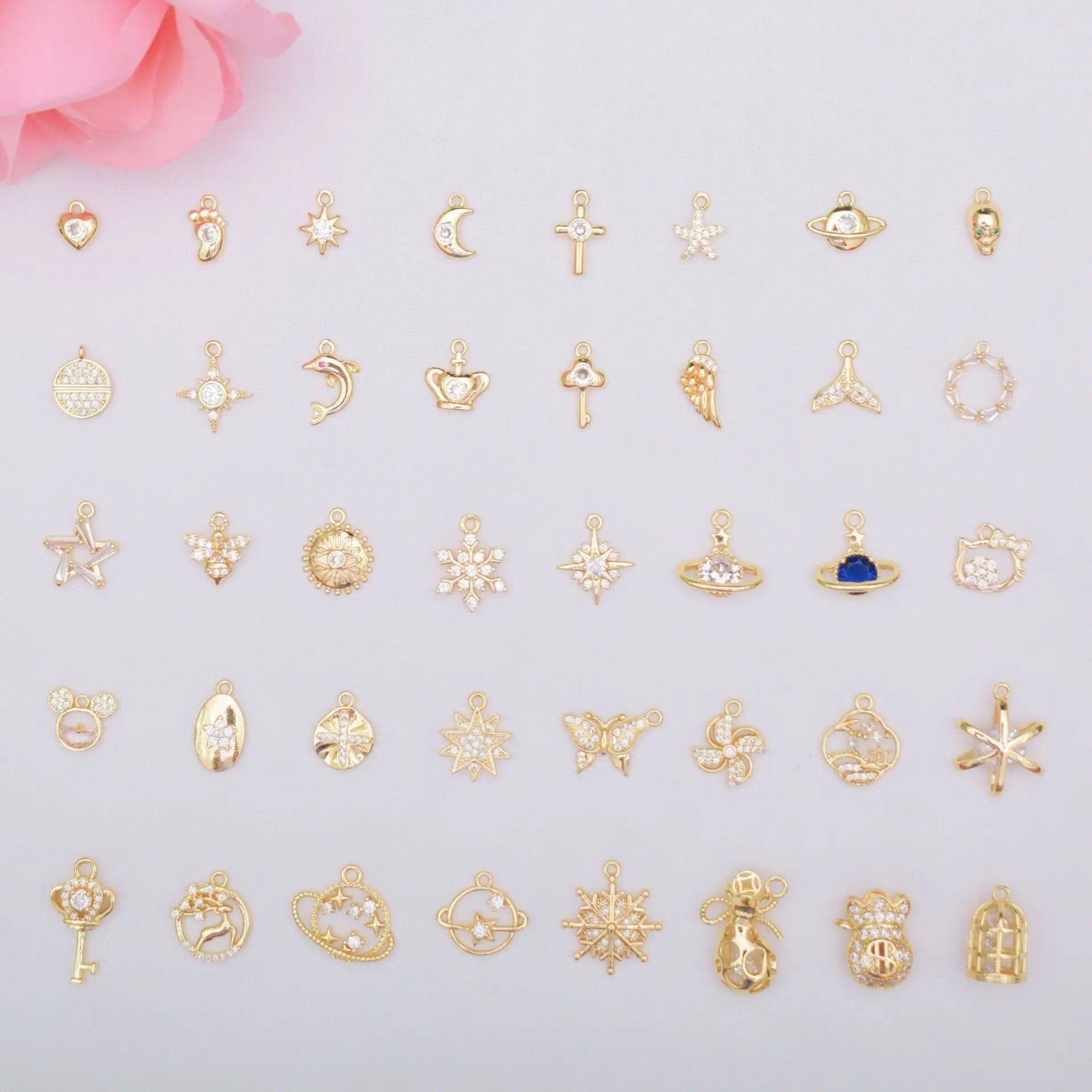 Fashion Jewelry Custom Pendant Copper Charms for Bracelets Fish Crown DIY Making for Spacer Beads Jewelry Accessories