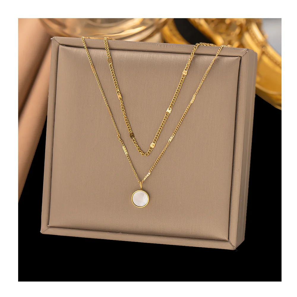 Wholesale Trendy Non Tarnish 18k Gold Plated 316l Stainless Steel Double Layer Round Shell Pendant Necklace for Women