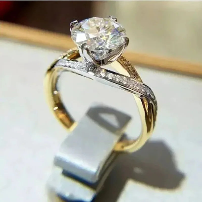 CAOSHI Bulk Wholesale Custom 4 Claws Imitated Diamond Wedding Rings for Bride Engage Two Tone Plated CZ Finger Rings for Women