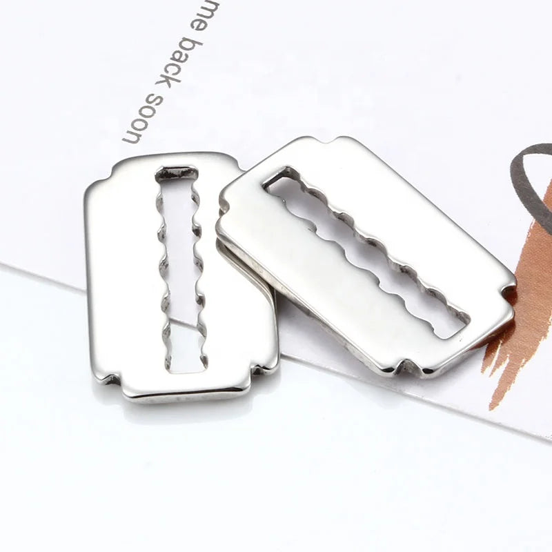 Fashion Silver Color Stainless Steel Blades Pendant Necklaces Steel Male Shaver Shape Gifts for Men Jewelry