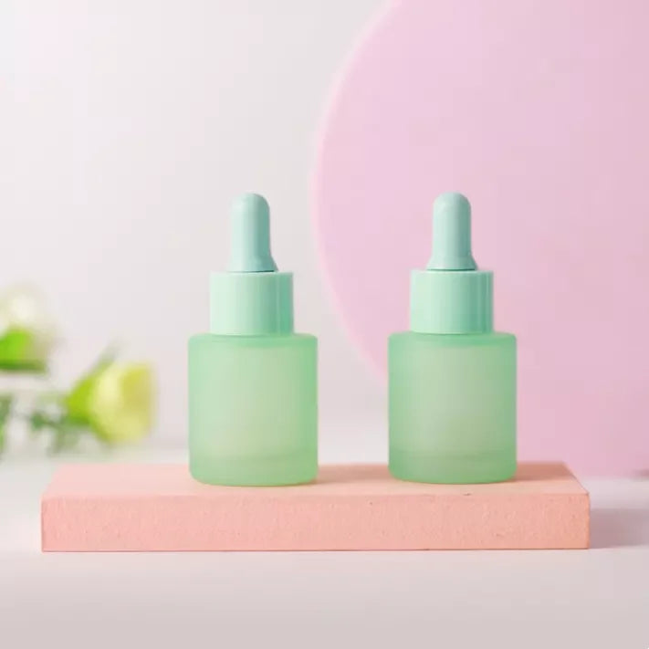 Beautiful Cosmetic Face Serum Glass Bottles 20ml Flat Shoulder Red pink Purple Frosted Cosmetics Glass Oil Bottle Dropper Bottle