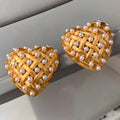 Brass Plated Vintage Frosted Metal Heart Woven With Pearls Earrings Mother'S Day Gift Jewelry Custom
