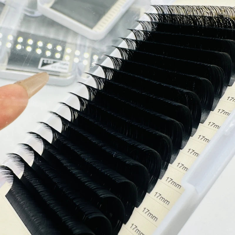 Leenlash Super Dark Black Volume Lash Extensions Trays Individual Volume Eyelash Extensions Classic Lash Extensions Trays