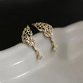Gorgeous Fancy Luxury Pure 925 Sterling Silver Zirconia Shiny Feather Stud Earrings for Women Girls Jewelry