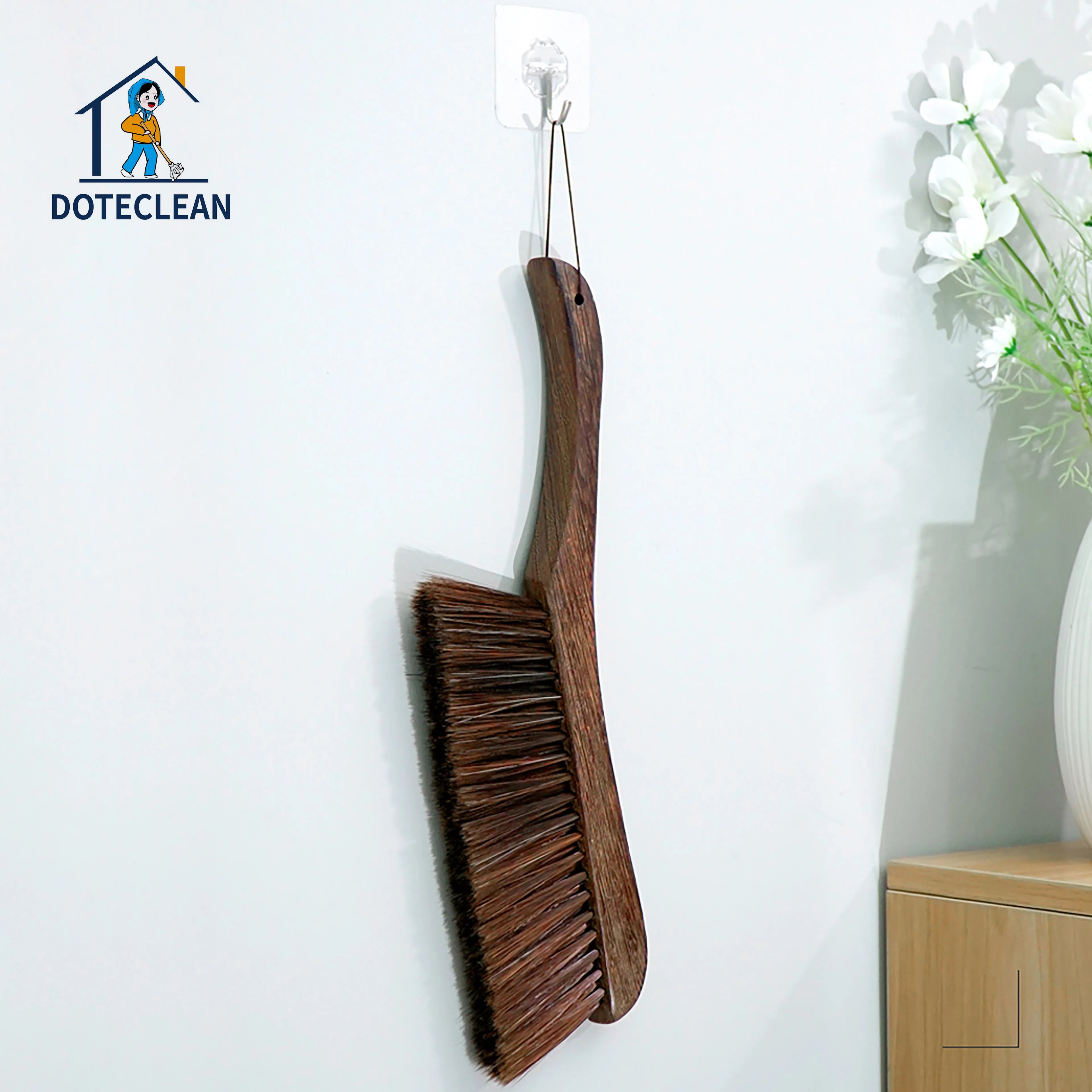 New Multi-Functional Household Cleaning Brush PP Material Long Hair Bristles Hanging Bed Surface & Save Space Wooden