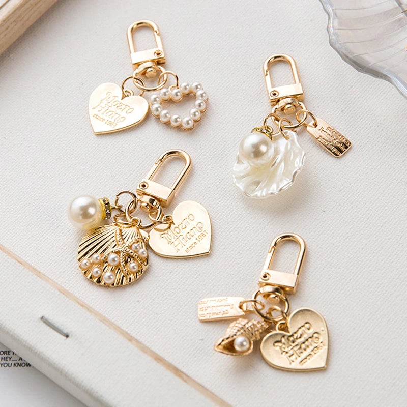 Fashion Elegant Women Girls Heart Shell Pendant Keychain Letter Label Pearls Key Chain Handbag Hanging Pendant Keyring