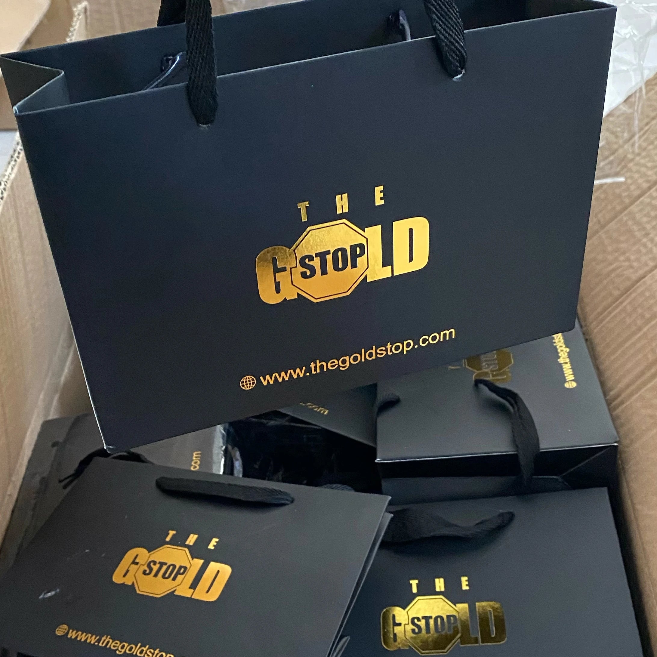 Whole Sale High Quality Kraft Paper Bag with Handle for Party Colorful Paper Bags with logo Print
