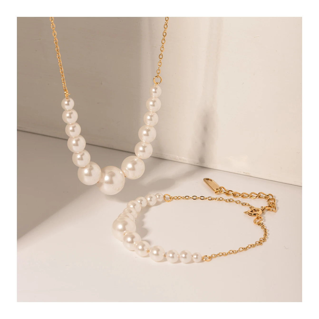 ERESI Hot Sale Minimalist Stainless Steel Jewelry Set 18K PVD Gold 5A High Quality Pearl Crystal Choker Necklace Earrings Set