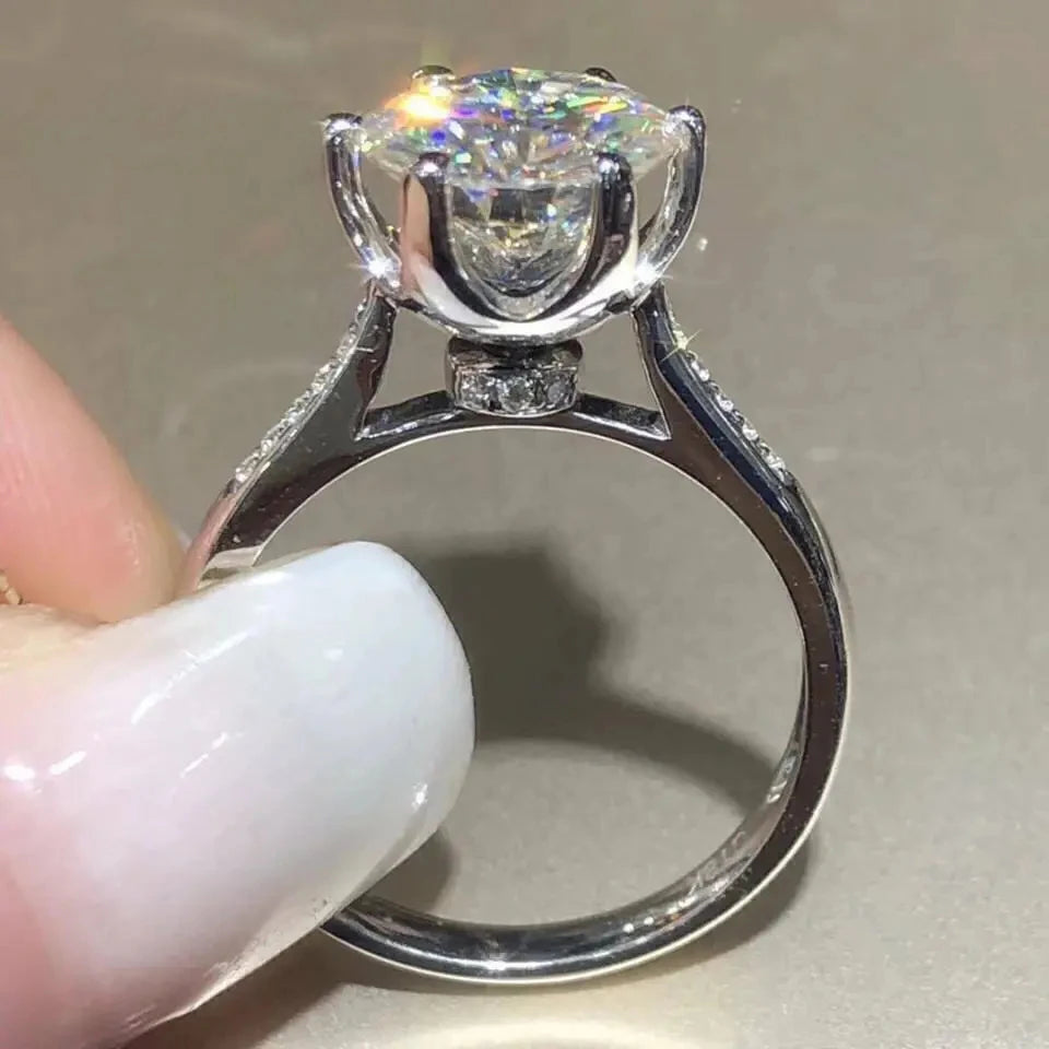CAOSHI Wholesale Classic 6 Claws Design Imitated Diamond Engagement Finger Ring for Wedding Silver Plated Zircon Rings for Women