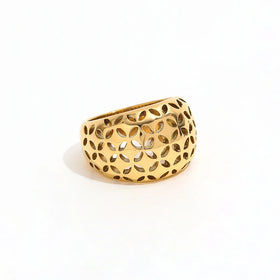 High End 18K Gold Plated Flower Hollow Chunky Stainless Steel Band Ring for Women Tarnish Free Jewelry