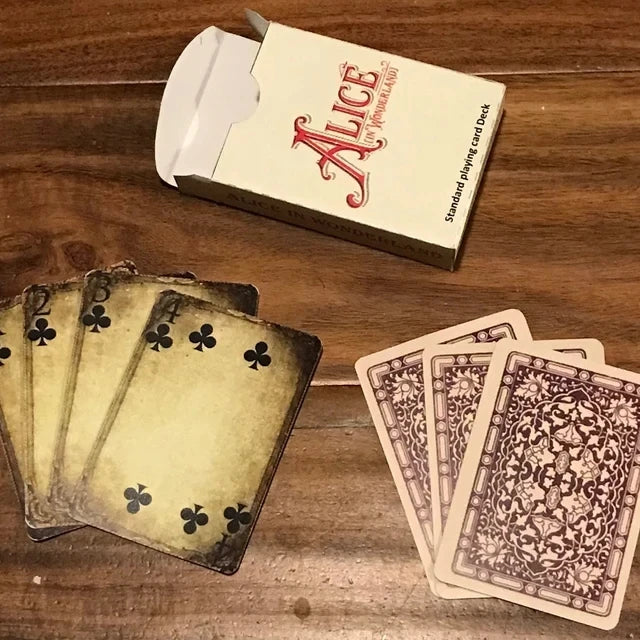 Custom New Quality Plastic PVC Poker Smooth Waterproof Gold Plated Creative Gift Durable Poker Playing Cards Manufacturers