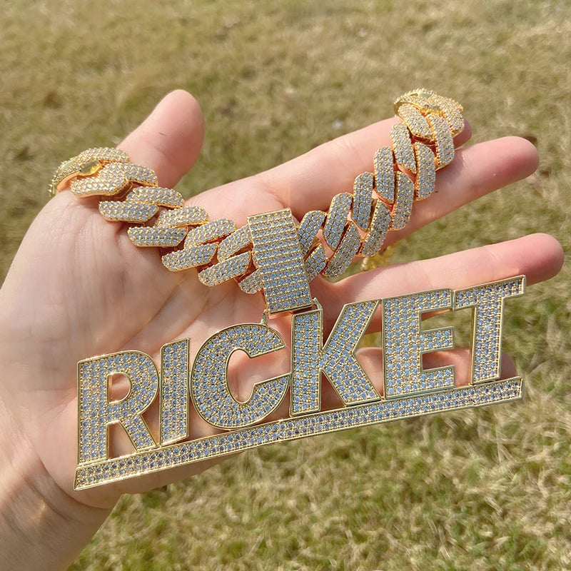 Fashion Hip Hop Bold Alphabet Name Charms Trendy Brass Jewelry with Ice Out CZ Diamond and Iced Zirconia for Necklace