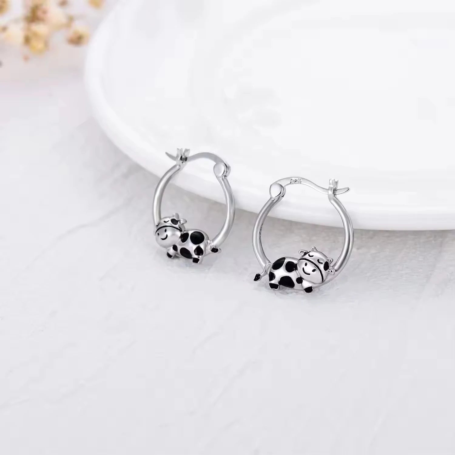 Animal Jewelry 925 Sterling Silver Two Tone Cute Cow Hoop Earrings for Women