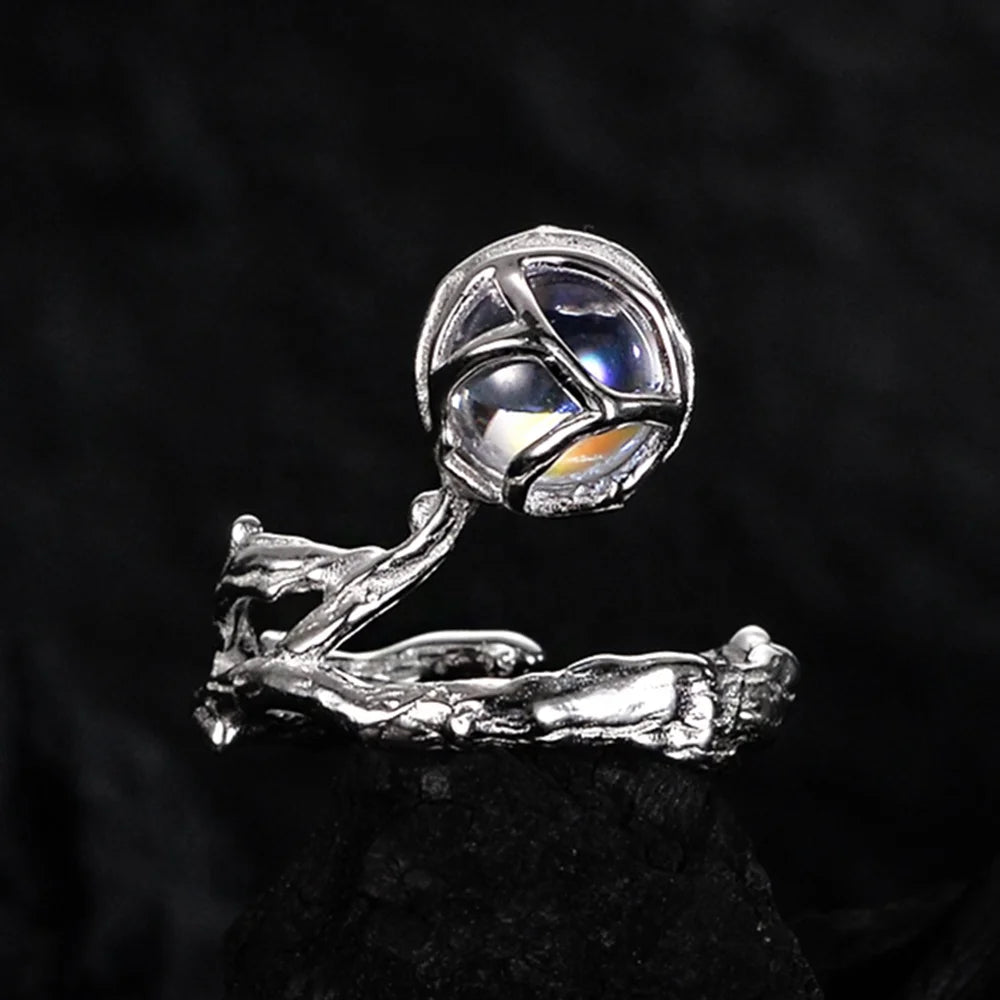 2023 Fashion Jewelry Wholesale 925 Sterling Silver Rhodium Plated Twig Winding Moonstone Ring 925 Sterling Silver Ring