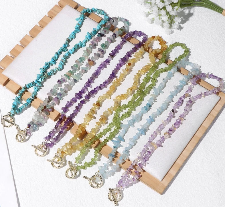 Healing 5-7mm Chip Stone Choker Necklace Gold to Buckle Gravel Crystal Gemstone Necklace Fashion Jewelry