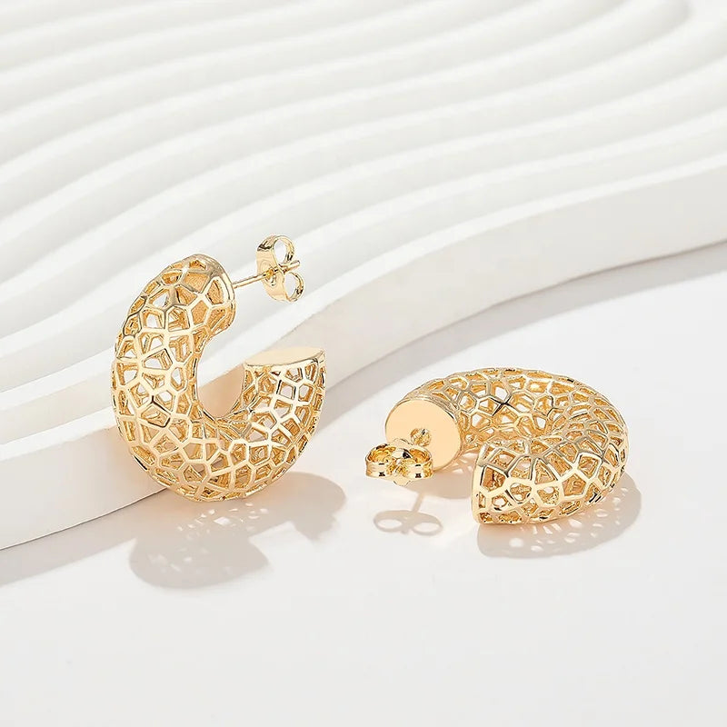 Hengdian Earrings for Women Stylish 18K Gold-Plated CZ Zircon Hollow Hanging Earrings Wholesale Fashion Jewelry for Women