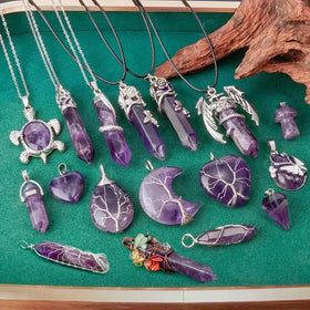 Gemstone Natural Stone Amethyst Moon Peach Heart Creativity Fashion Jewelry Crystal Pendant Necklace for Women Men Gift