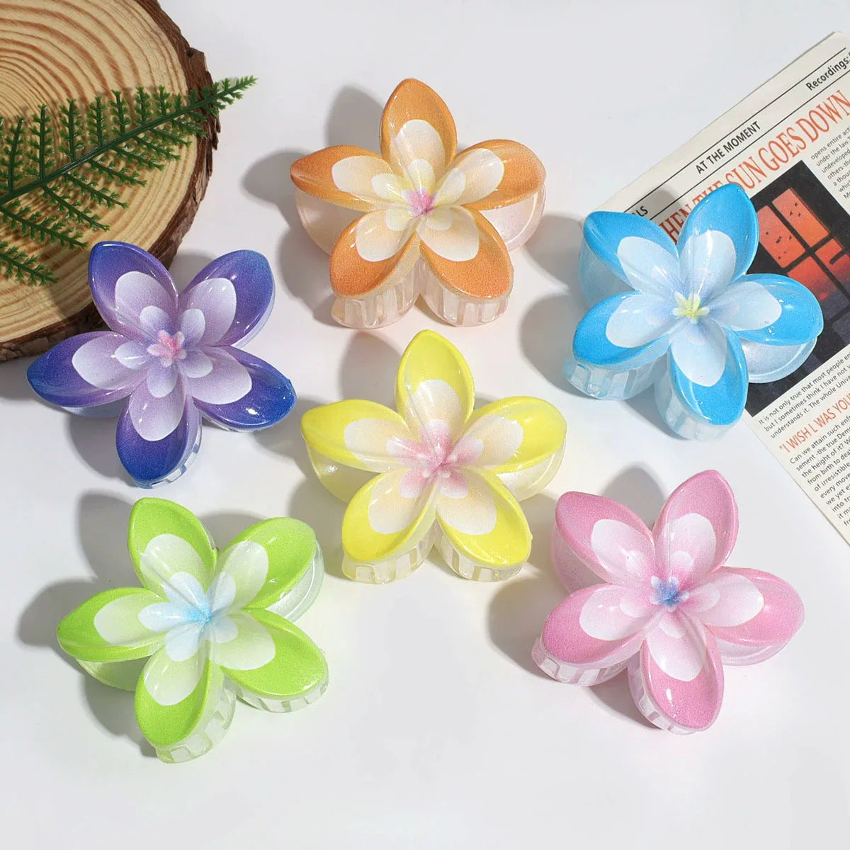 Wholesale 8 cm Egg Flower Plastic Hair Clip Summer Women Hair Claw Accessories Geometric Sweet