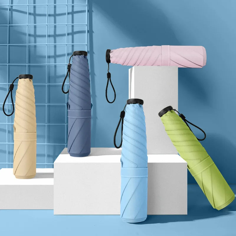 Light Weight Solid Color 4 Folding Mini Ultralight Umbrella for Women Girl Portable Pencil Sun and Rainy Vinyl Umbrella