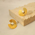 18K Gold Plated Pearl Ear Stud Exaggerated Earrings Titanium Steel Rib Sector Ear Stud Earrings Jewelry for Women