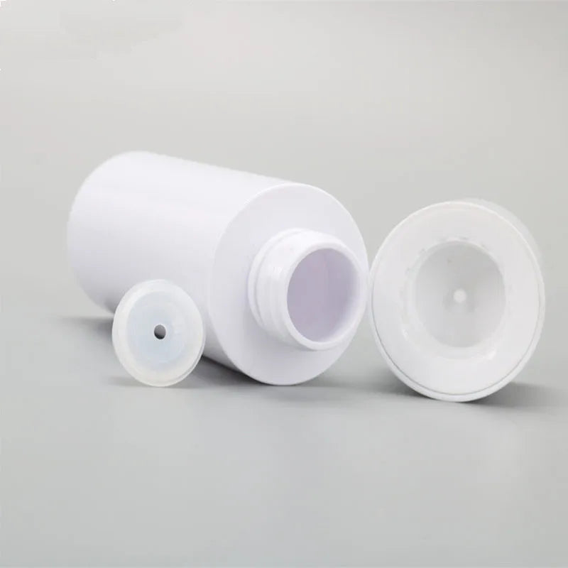 Custom logo Empty Plastic 100ml 120ml 150ml White PET Flat Shoulder Toner Bottle Screw Cap Bottle Cosmetic Package Containers