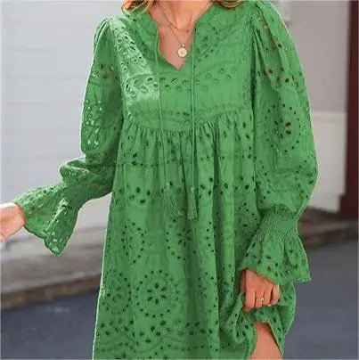 S-3XL Hollow Pattern Dress Wholesale Long Sleeved Short Skirt Manufacturer Breathable V Neck Lace Dress Factory Directly