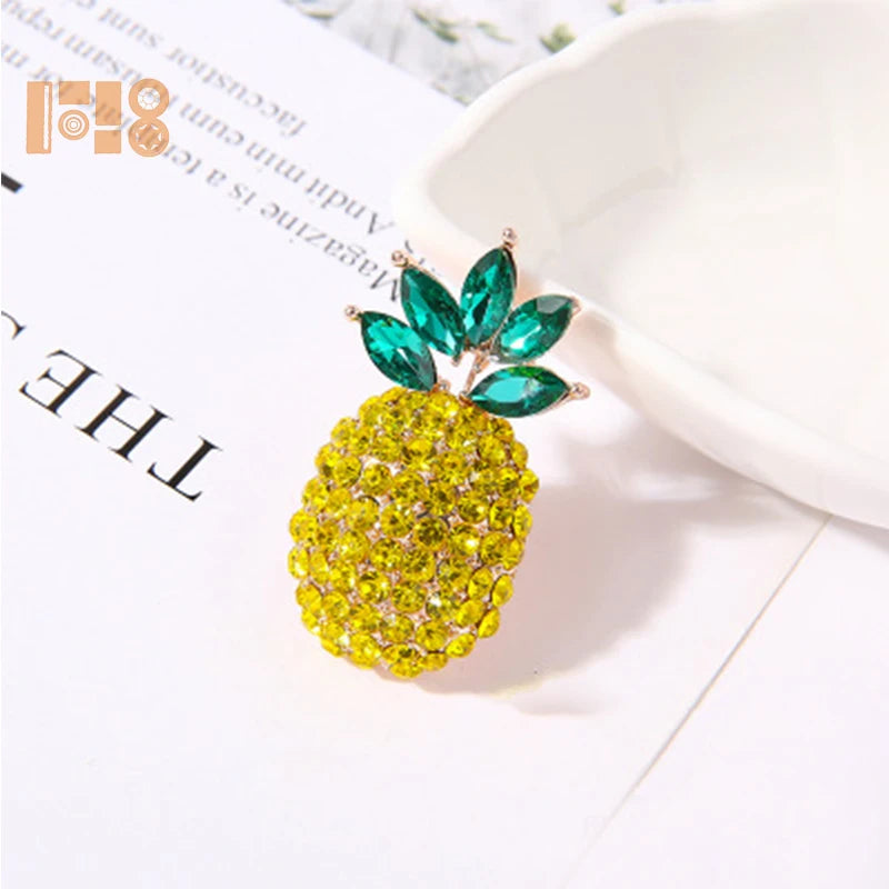 2021 New Design Fashion Yellow Rhinestone Corsage Brooch and Pins Fruit Pineapple Brooch for Women and Men's Wedding Suit