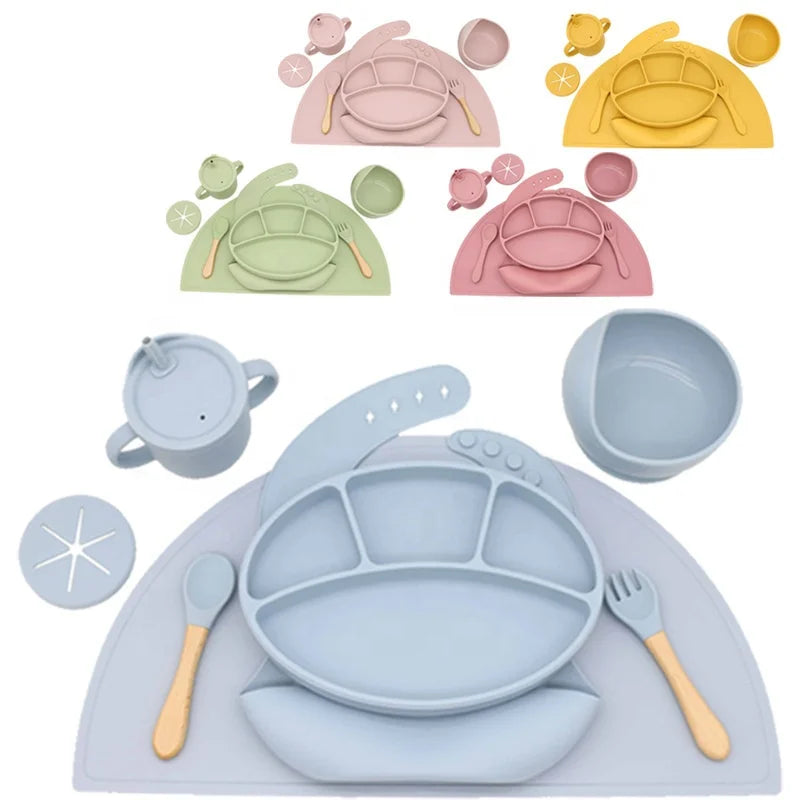 BPA-Free Eco-friendly Non-Toxic Baby Feeding Set Modern Design Strong Suction Plate Bowl Spoon Cutlery Tableware Kids Plate Bib
