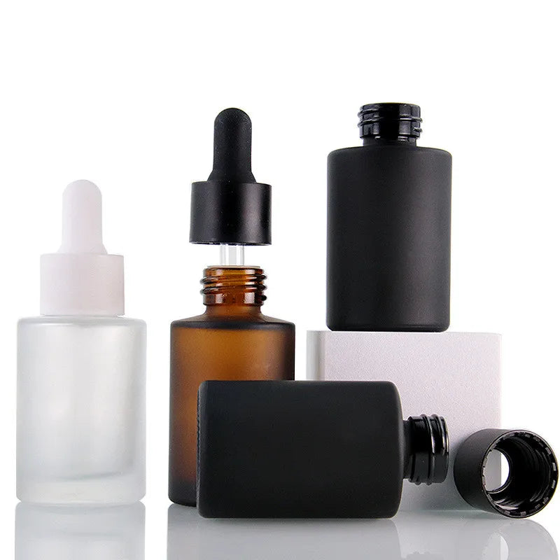 Wholesale 30ml Frosted Amber Black Glass Dropper Bottle with White Rubber Dropper Essence Oil Bottles with Good Price