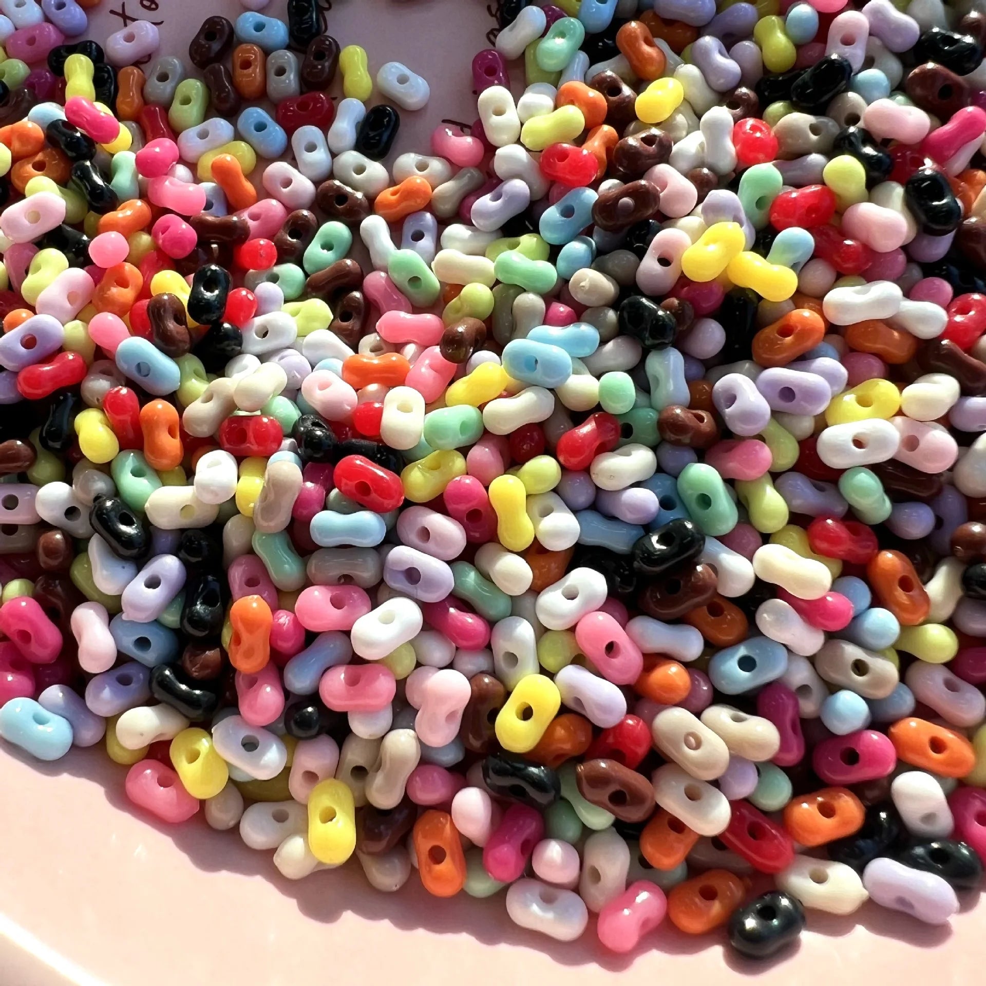 Wholesale 500g Package 4*6mm Mix Color Acrylic Peanut Beads New Design Acrylic Beads for Diy Jewelry Making