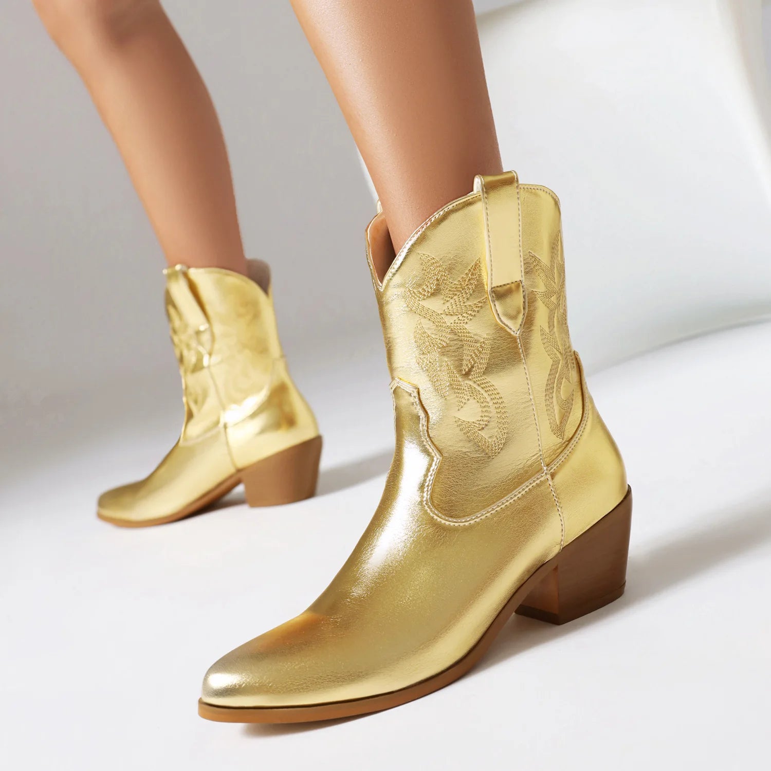 BUSY GIRL XY4781 Women Ankle Boots Embroidery Metallic Gold Boots 5cm Heels Shoes Women 2023 Autumn Winter Fur Cowboy Boots