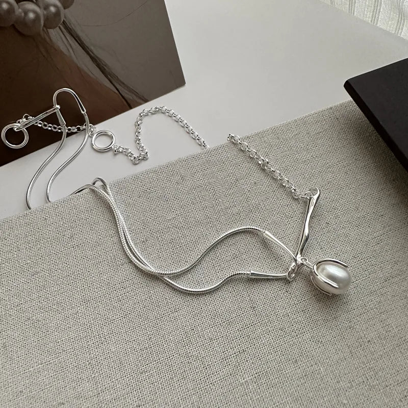 Wearable Art Pearl Necklace Mixed Media Clavicle Chain Adjustable Korean Minimalist Design Unique Daily Jewelry