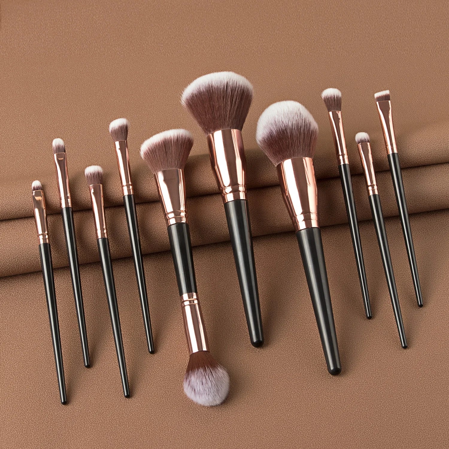Premium Synthetic Kabuki Foundation Blending Face Powder Blush Eye Shadow Makeup Brushes Professional 10Pcs Make up Brushes Set