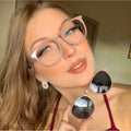 Wholesale Unique Vintage Cateye Clip on Fashion Round Men Women Retro Designer Glasses High Quality Luxury Sunglasses MegaBDM
