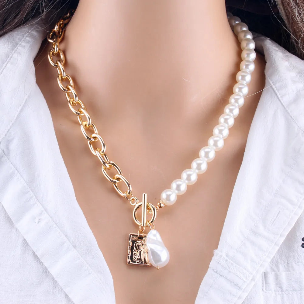 Fashion Girl Jewelry Gift Gothic Baroque Butterfly Pearl Portrait Square Double Layer Necklace Pendant