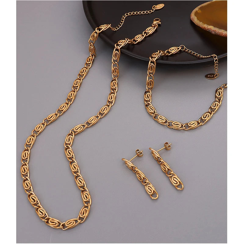 Rolled up Chunky Chain Necklaces 18K Gold Plated Chokers Necklace Plain Vintage Minimalist Stainless Steel Jewelry Set 2021 Hot
