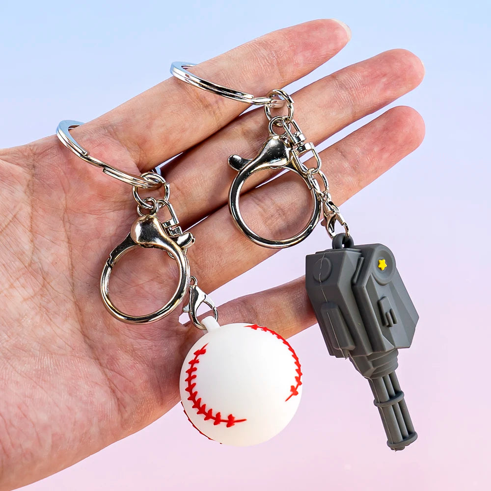 Premium 3D Gun Keychain Realistic Design Sturdy Keyring for Men Fashion Personalized Gifts and Everyday Carry