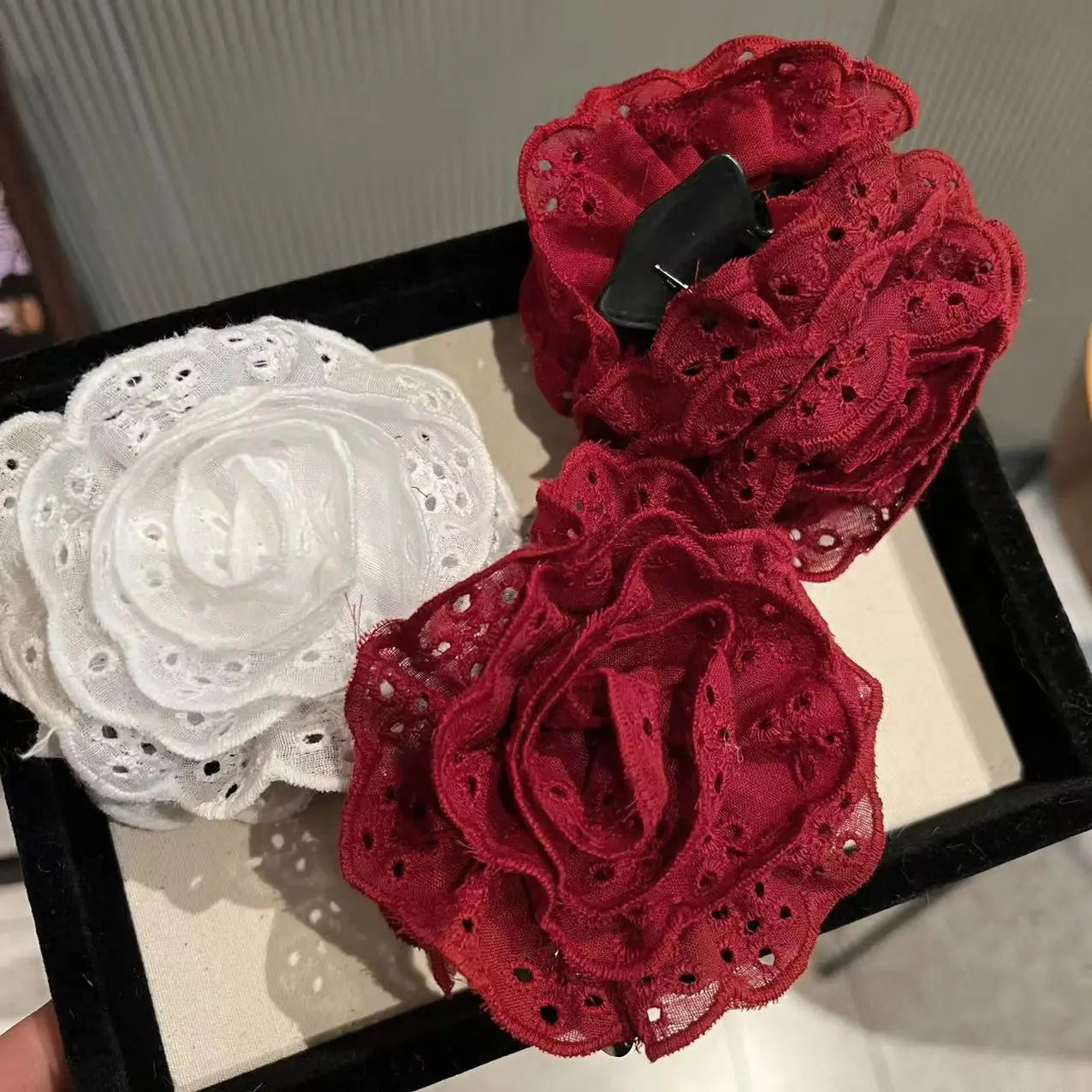 CHENGHE Custom Flower Rose Hair Claw Clips for Women Girls Wholesale Korean Handmade Lace Hair Accessories