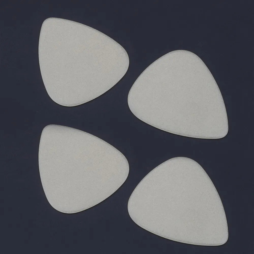 4pcs Luminous Guitar Pick Plectrum Green Light Guitar Accessories for Acoustic Guitar Electric Guitar Bass