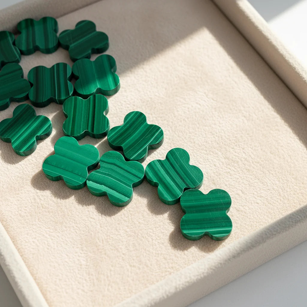 Custom-made Malachite Mass Production Clover Stone Natural Loose Gemstone High-quality Gemstone Supplier Natural Malachite