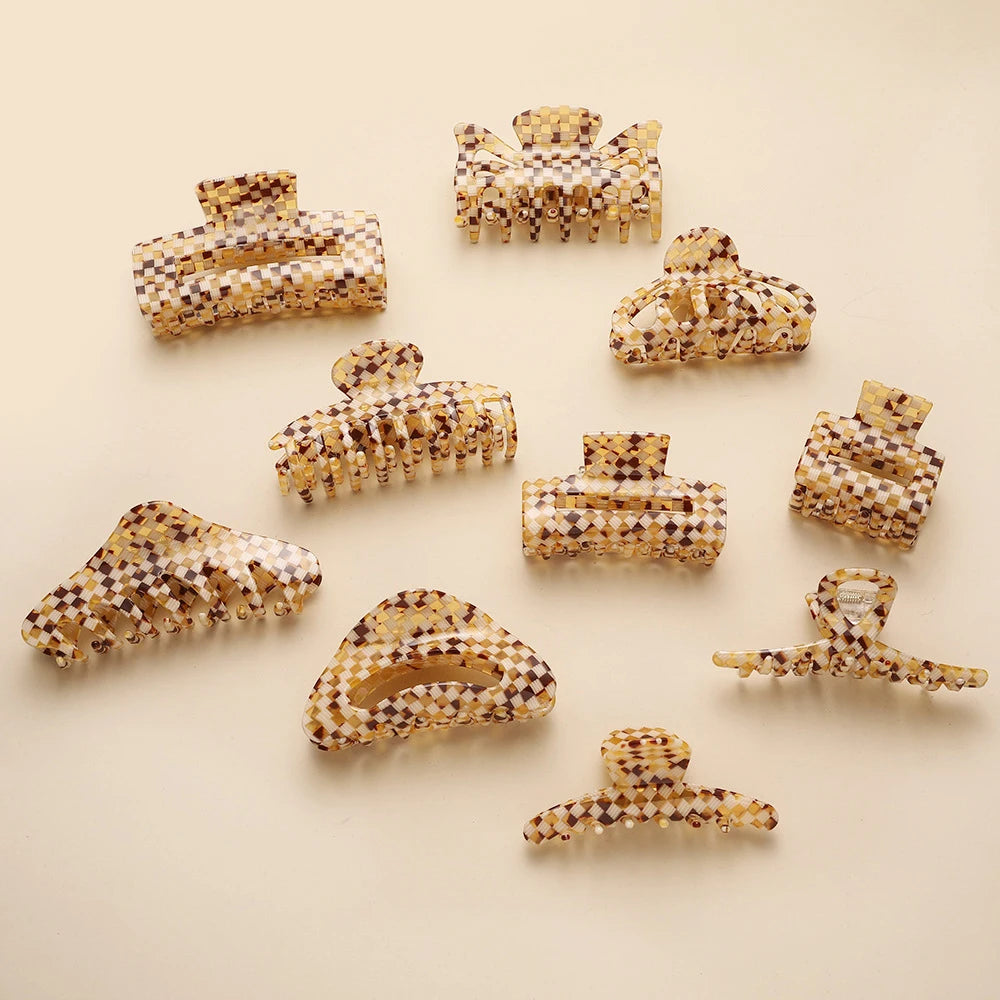 Korean Geometric Retro Check Hair Clip Claw Girls Large Simple Hollow Shark Hair Clip Female Elegant Acetate Hair Claw Clips