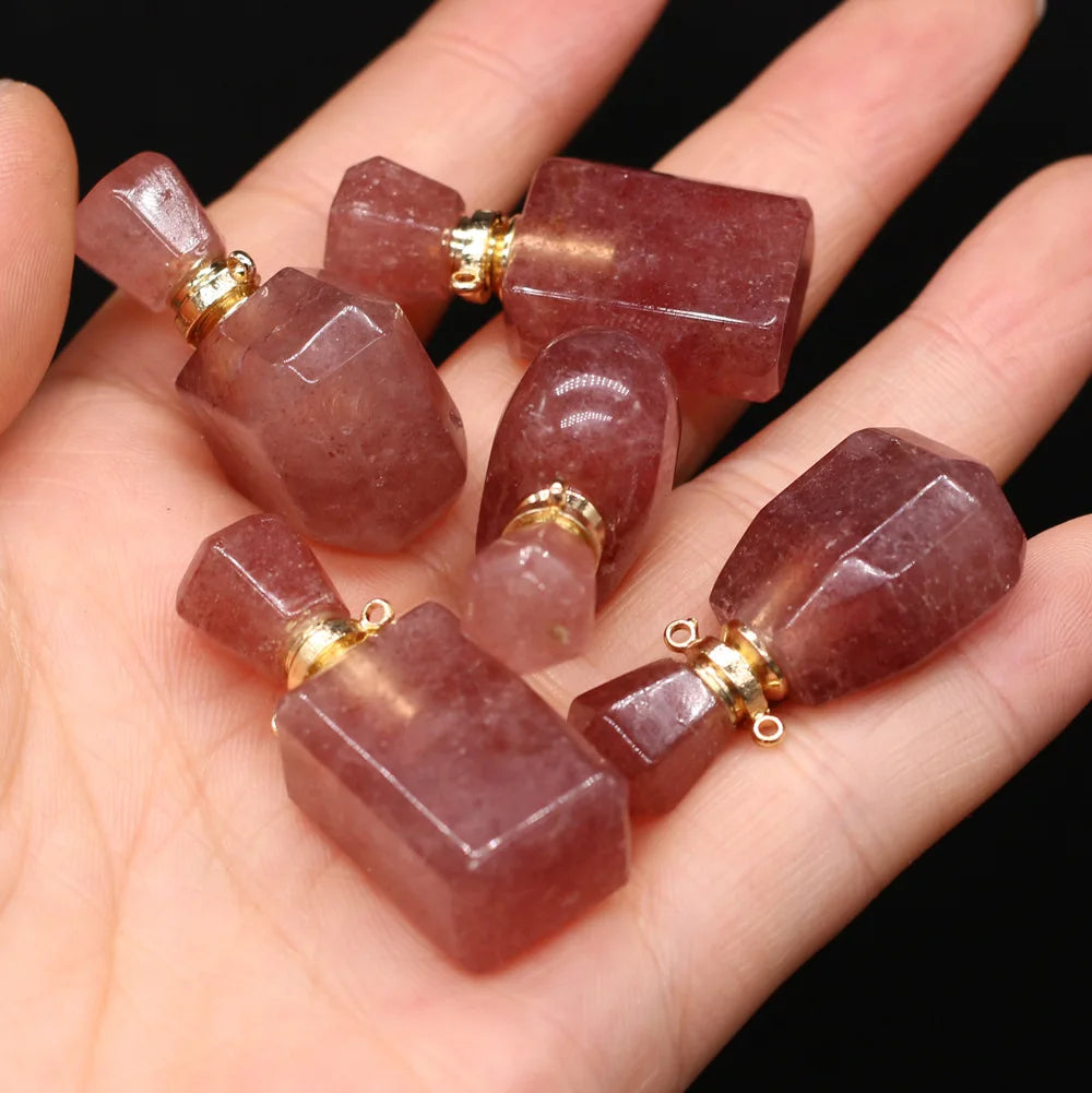 Hongzhuo Wholesale Natural Crystal Strawberry Quartz Gemstone Essential Oil Hand Engraving Perfume Bottle Pendant
