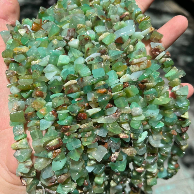 Factory Price Irregular Raw Natural Chrysoprase Gemstone Chip Stone Loose Beads for Jewelry Making Chrysoprase Chips