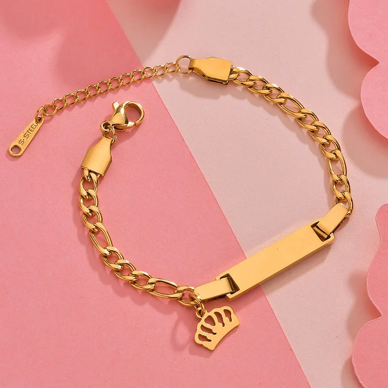 European Hot Sale 18K Gold Plated Stainless Steel Rectangle Charm s Titanium Steel Crown Pendant s